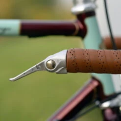 Dia-Compe Bar-end Shifter -Topeak Winkel GLDCBES0 fitted 4