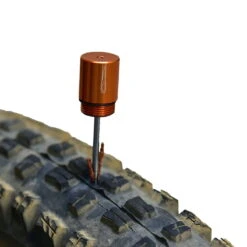 STASH Gereedschap Voor Bandpluggen - Oranje -Topeak Winkel STASH tire plus 01