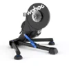 Wahoo Fitness KICKR Trainer V6 Wifi 2 Wahoo Fitness KICKR Trainer V6 Wifi -Topeak Winkel WahooKICKRv6 Produktbildseitlichfrontal