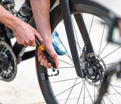 Lezyne Mini Pomp CNC Pocket Drive - Grijs -Topeak Winkel lezyne minipumpe cnc pocket drive 4 1