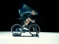 Wahoo Fitness Kickr Rollr Trainer -Topeak Winkel wahoo kickr rollr heimtrainer smart tainer 9